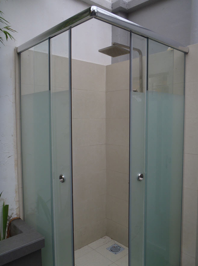 Shower Screens Singapore, Frameless Bathtub Glass Panel Singapore